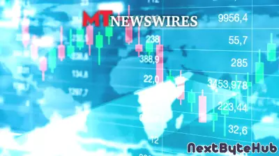 ASX Midday Report: Energy Sector Rallies While Tech Stocks Slip